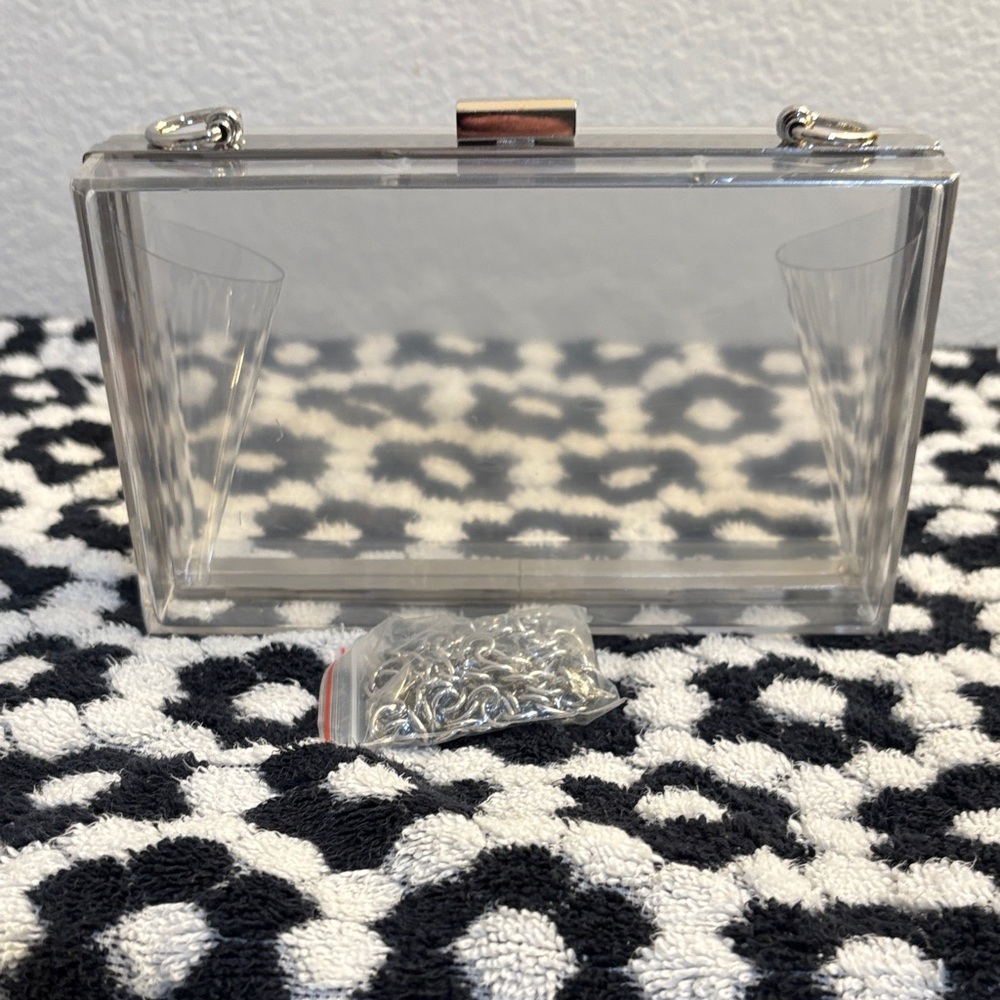 Stadium Bag Clear Acrylic Box Clutch with Silver Chain